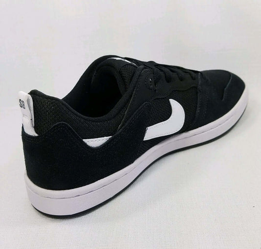 Nike SB Alleyoop Low Black sneakers – Men’s Skateboarding Sneakers with black suede upper and white accents.
