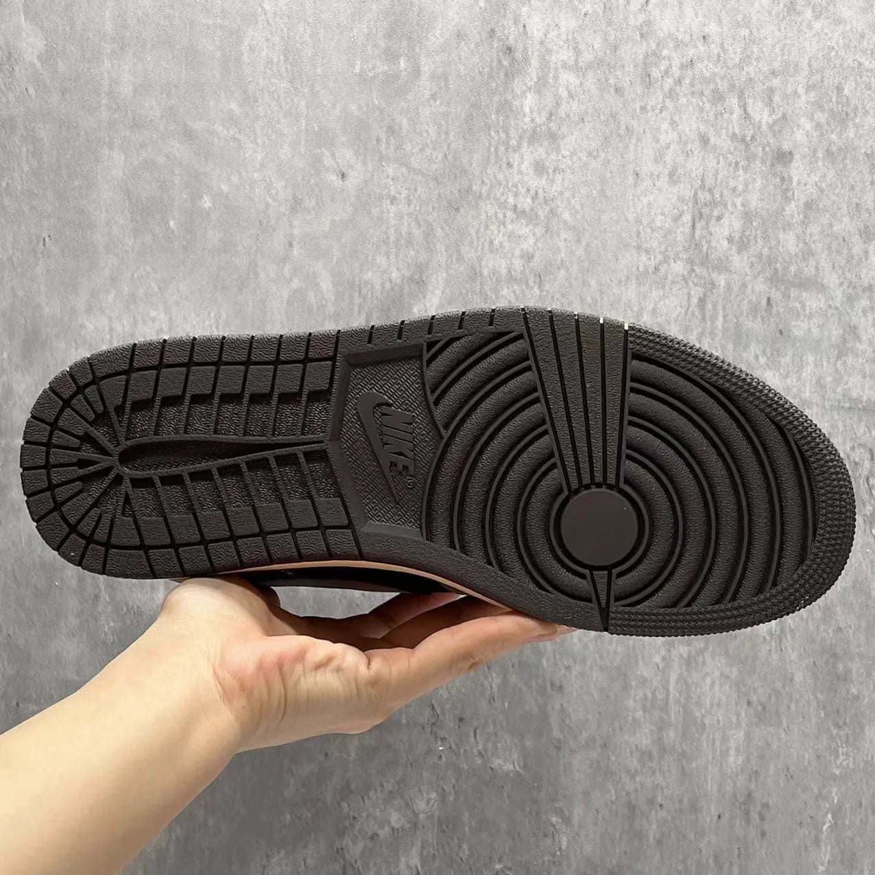 Travis Scott X Aj 1 Low Og Dark Mocha Shoes Men'S Sneakers – Nk0000012