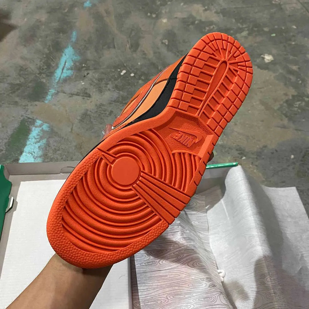 Sb Dunk Low Concepts Orange Lobster Shoes Men'S Sneakers – Nk0002491