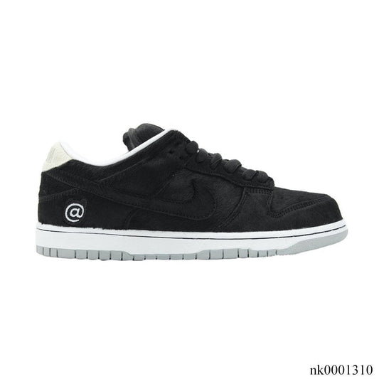 Sb Dunk Low Medicom Toy (2020) Shoes Men'S Sneakers – Nk0001310