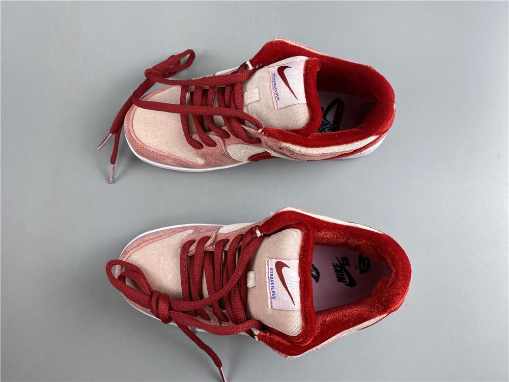 SB Dunk Low StrangeLove Skateboards Shoes Women's Sneakers – Nk0000688