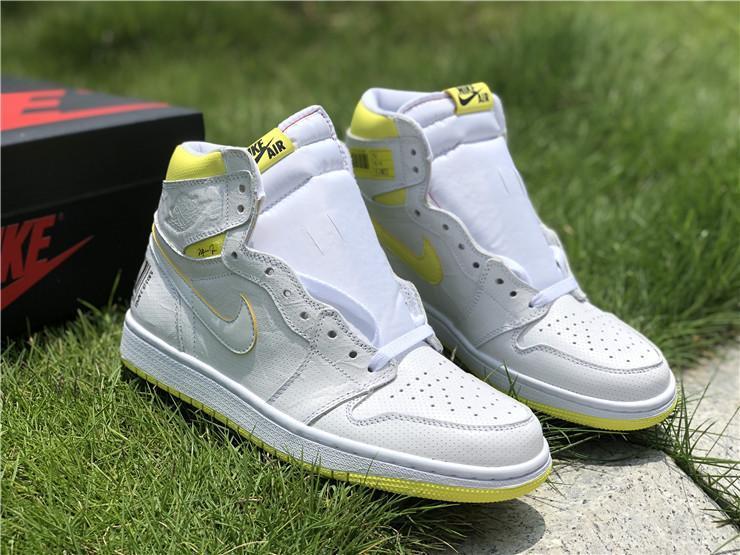 AJ 1 Retro High First Class Flight Shoes Women's Sneakers – Nk0000545