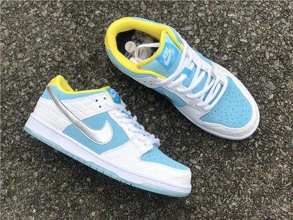 SB Dunk Low Lagoon Pulse x FTC Shoes Women's Sneakers – Nk0001754