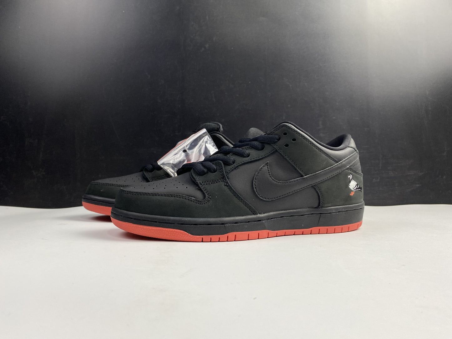 SB Dunk Low Black Pigeon Shoes Women's Sneakers – Nk0001440