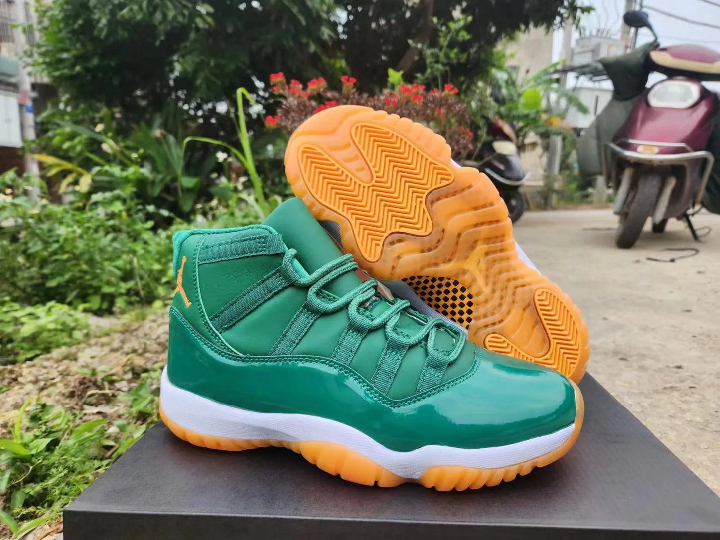 Aj 11 Hurricanes Shoes Men'S Sneakers – Nk0002234