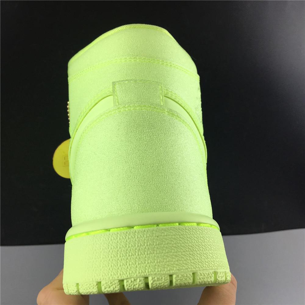 AJ 1 Retro High Barely Volt (W) Shoes Women's Sneakers – Nk0000152