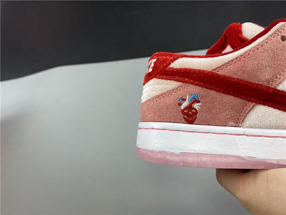 SB Dunk Low StrangeLove Skateboards Shoes Women's Sneakers – Nk0000688