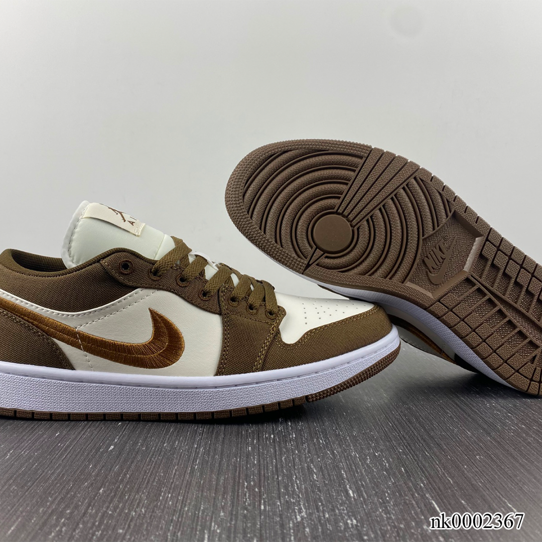 AJ 1 Low Light Olive Shoes Women's Sneakers – Nk0002367
