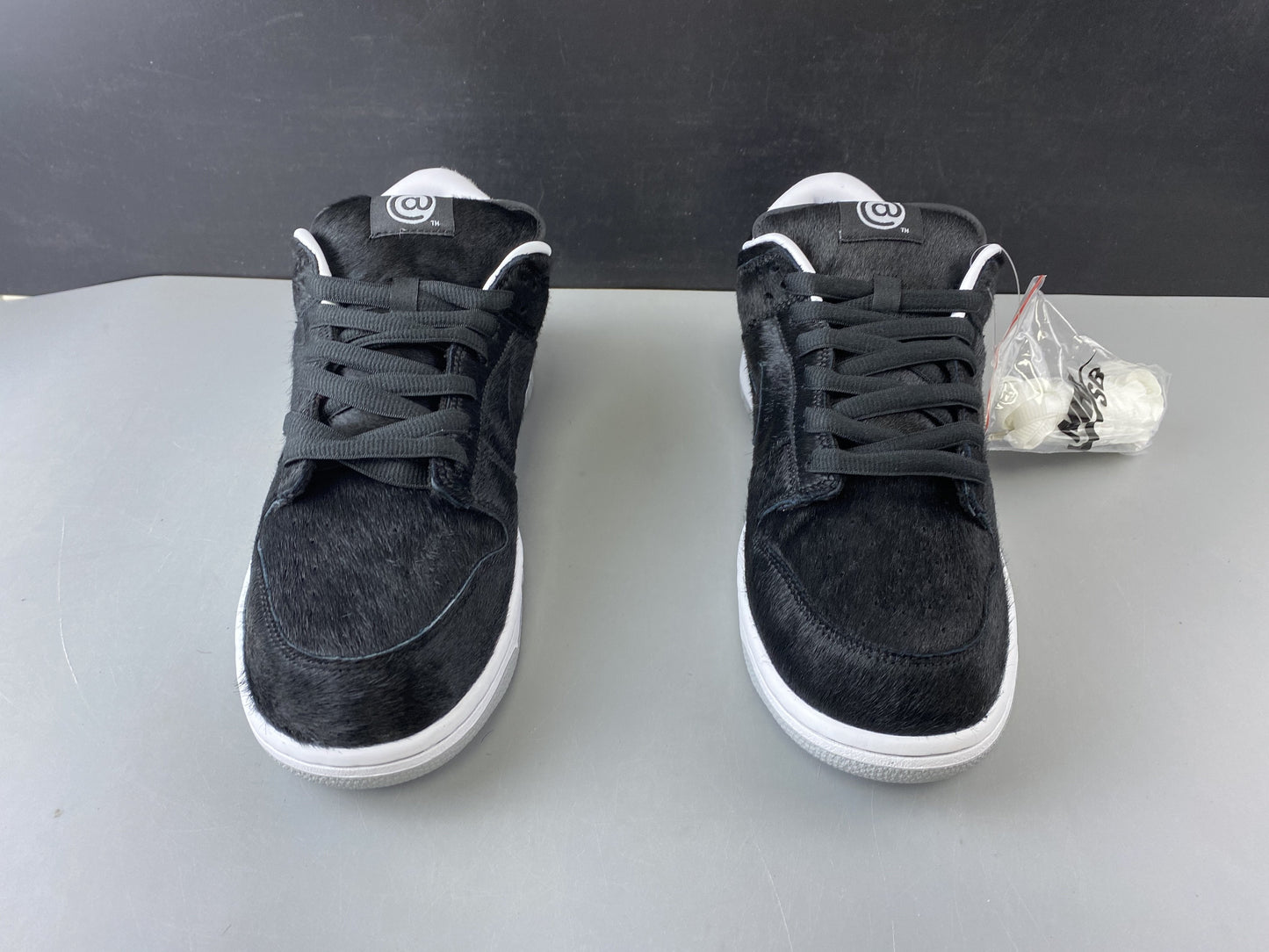 Sb Dunk Low Medicom Toy (2020) Shoes Men'S Sneakers – Nk0001310