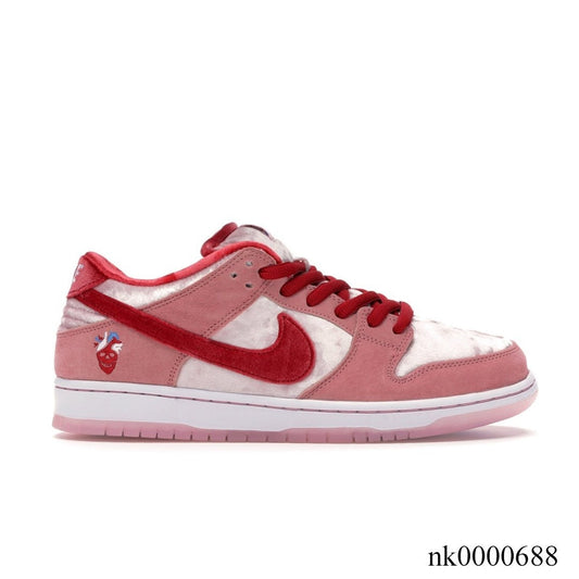 SB Dunk Low StrangeLove Skateboards Shoes Women's Sneakers – Nk0000688