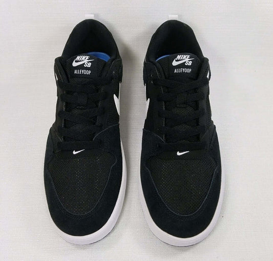 Nike SB Alleyoop Low Black sneakers – Men’s Skateboarding Sneakers with suede upper and white logo on black design.