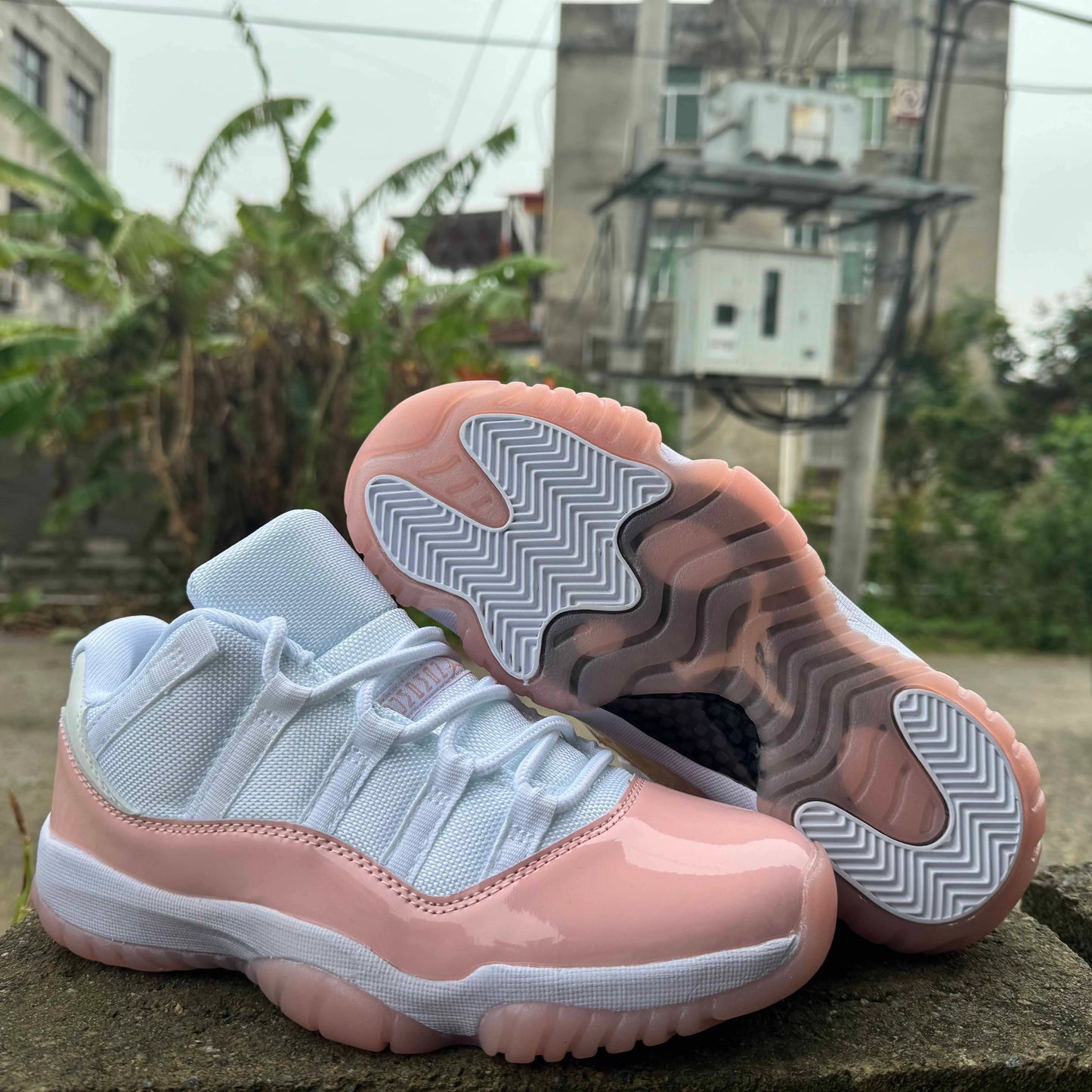 Aj 11 Low Legend Pink Shoes Men'S Sneakers – Nk0003903