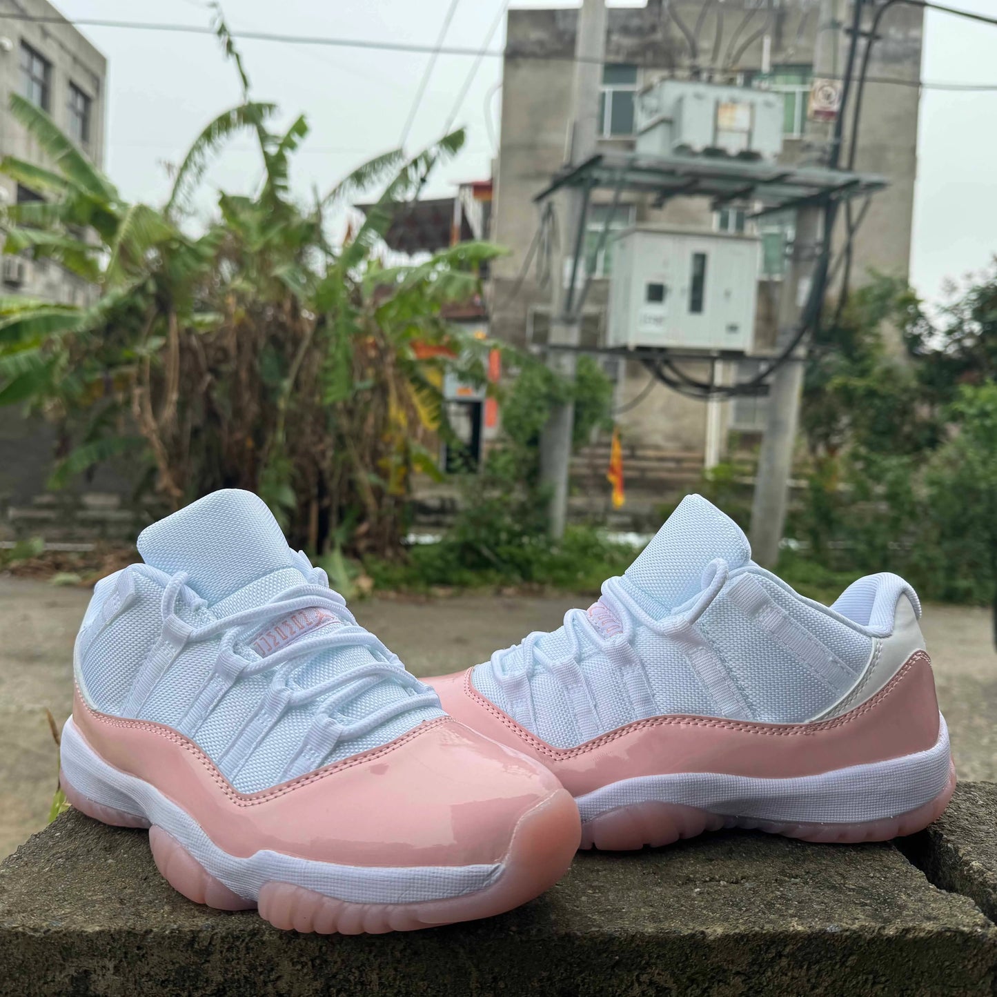 Aj 11 Low Legend Pink Shoes Men'S Sneakers – Nk0003903