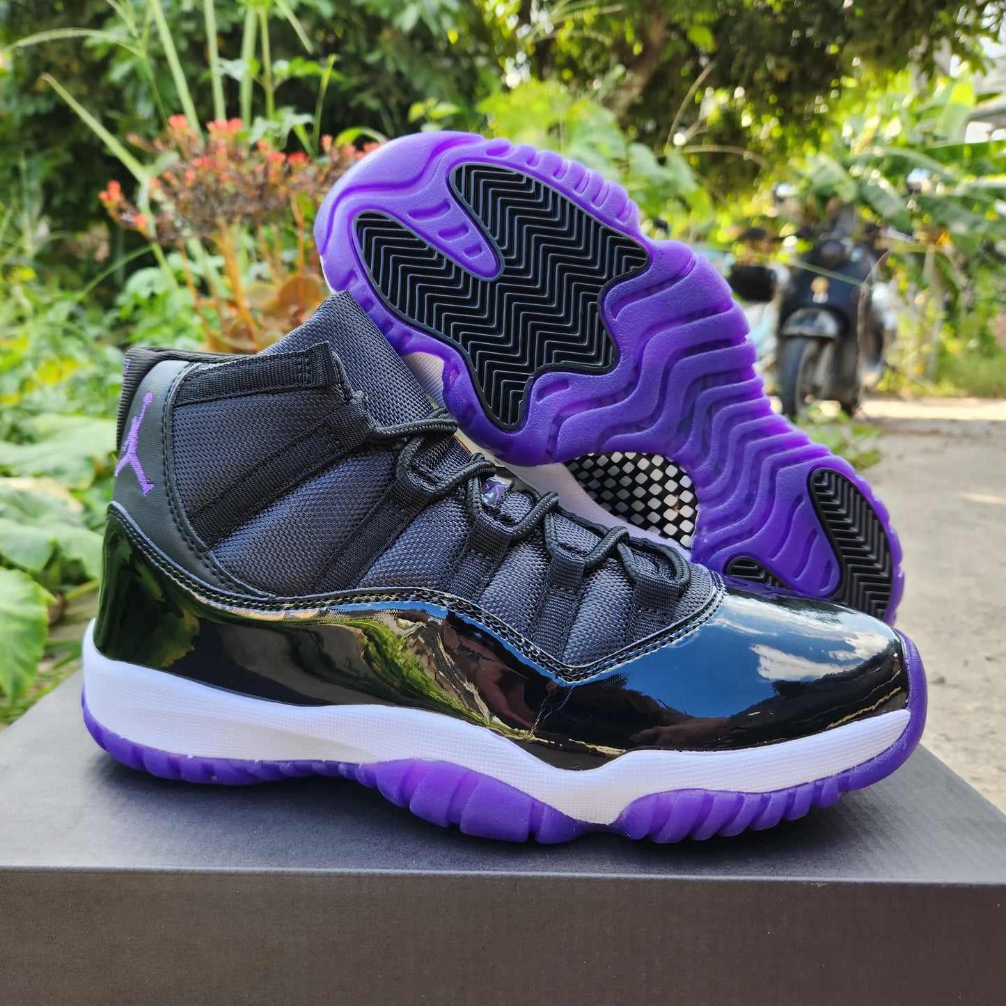 Aj 11 Black Grape Shoes Men'S Sneakers – Nk0004209