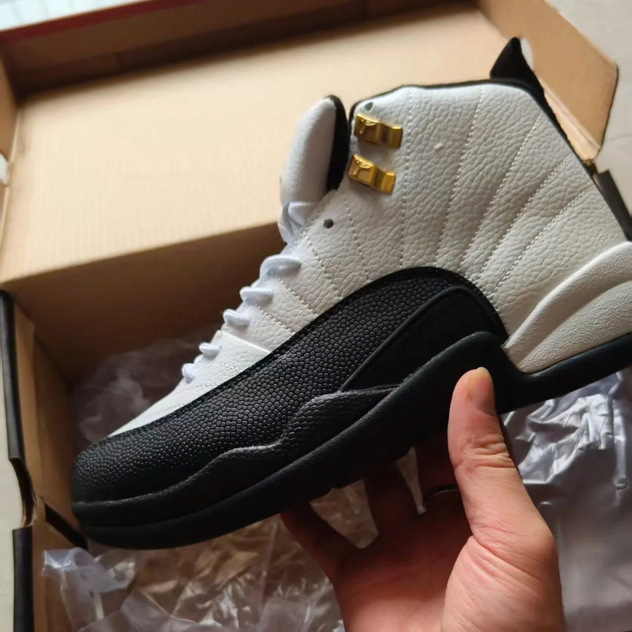 AJ 12 Taxi 2025 Shoes Women's Sneakers – Nk0004342