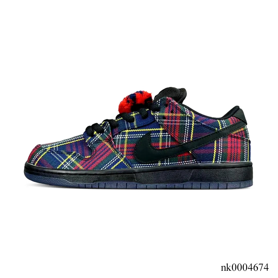Nardwuar x Dunk Low SB Pro Tartan Shoes Women's Sneakers – Nk0004674