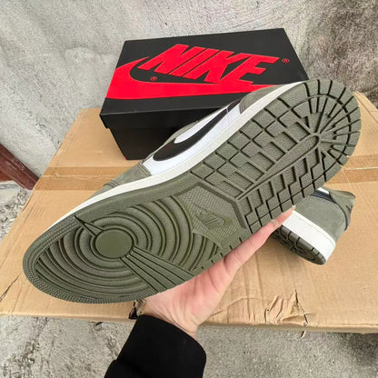 AJ 1 Low OG Medium Olive (2026) Shoes Women's Sneakers – Nk0004774