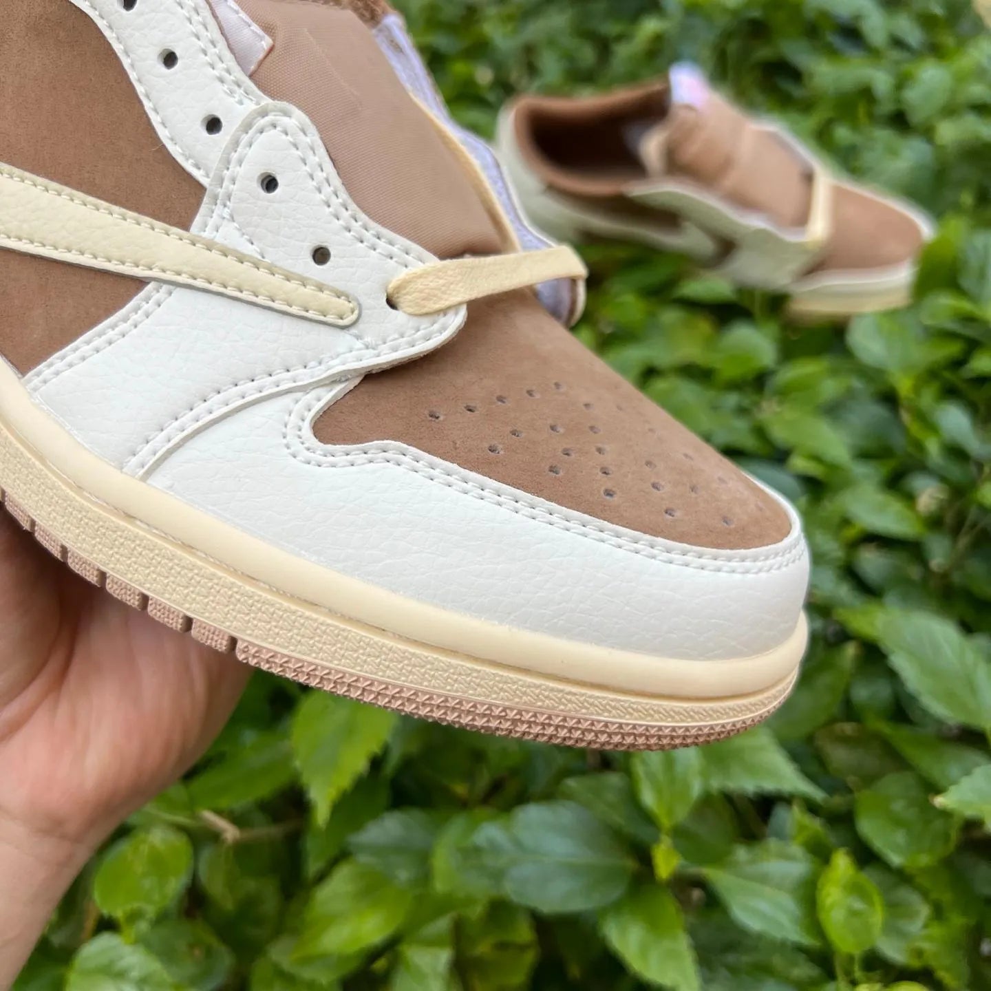 Travis Scott x AJ 1 Low OG Brown Shy Shoes Women's Sneakers – Nk0004811