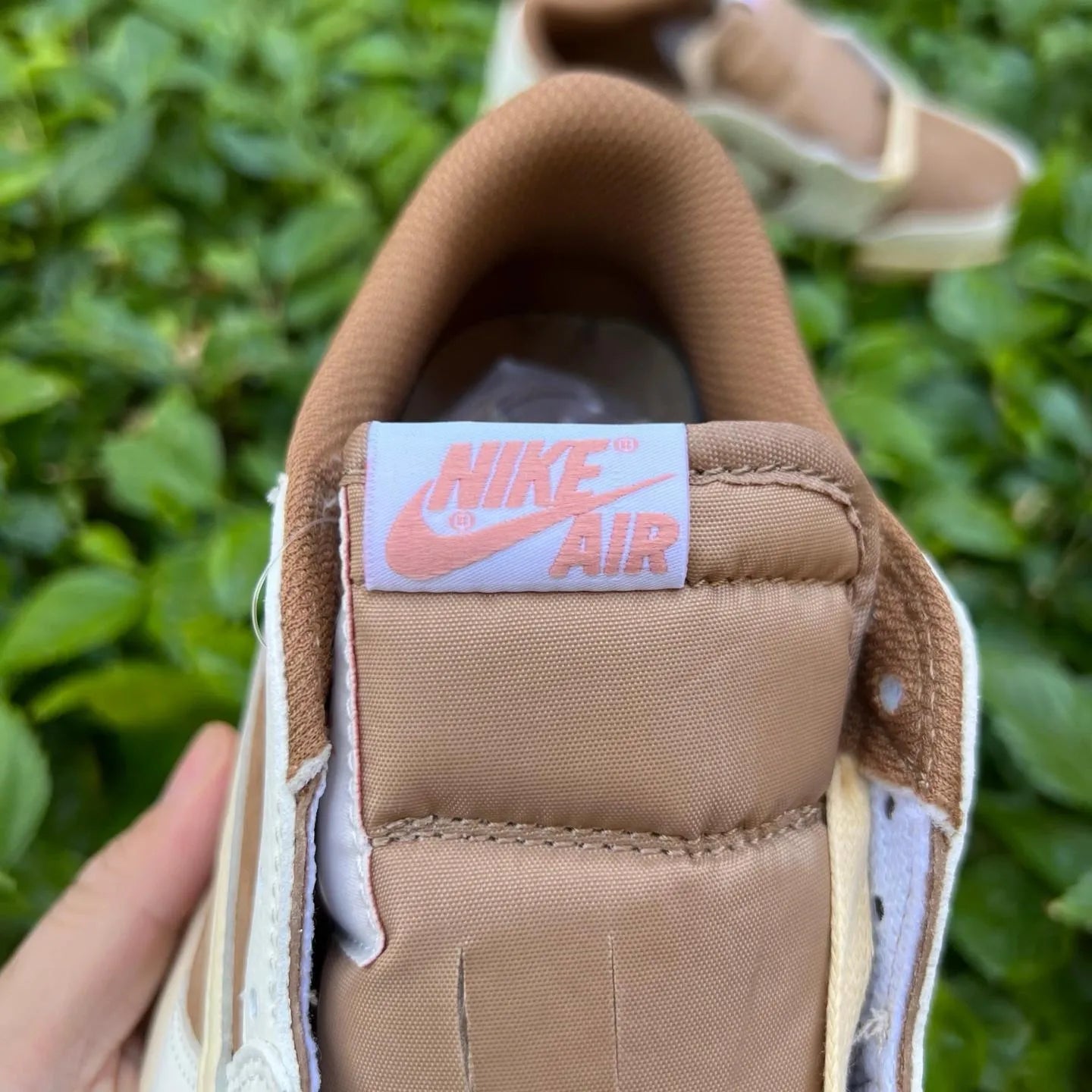 Travis Scott x AJ 1 Low OG Brown Shy Shoes Women's Sneakers – Nk0004811